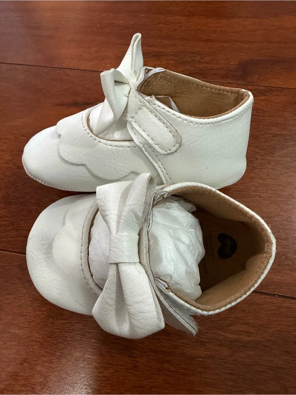 Infant Bow Strap Dress Shoes in White Size 12-18M